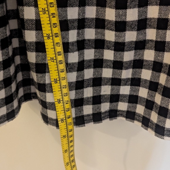 Vineyard Vines Mixed Media Black and white Plaid Sweatshirt Girls Dress - Picture 8 of 10